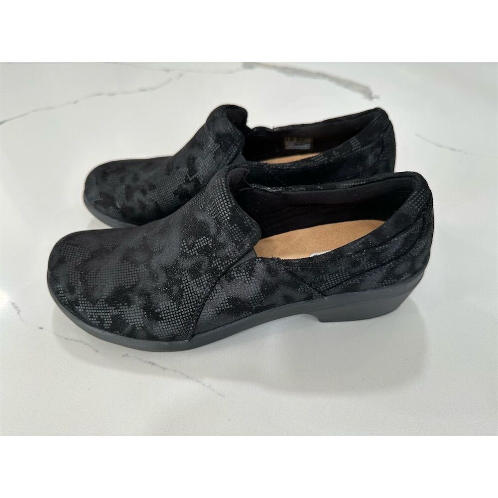 Clarks Women's Talene Pace Black Slip-On Shoes Size 8.5 Casual Wedge